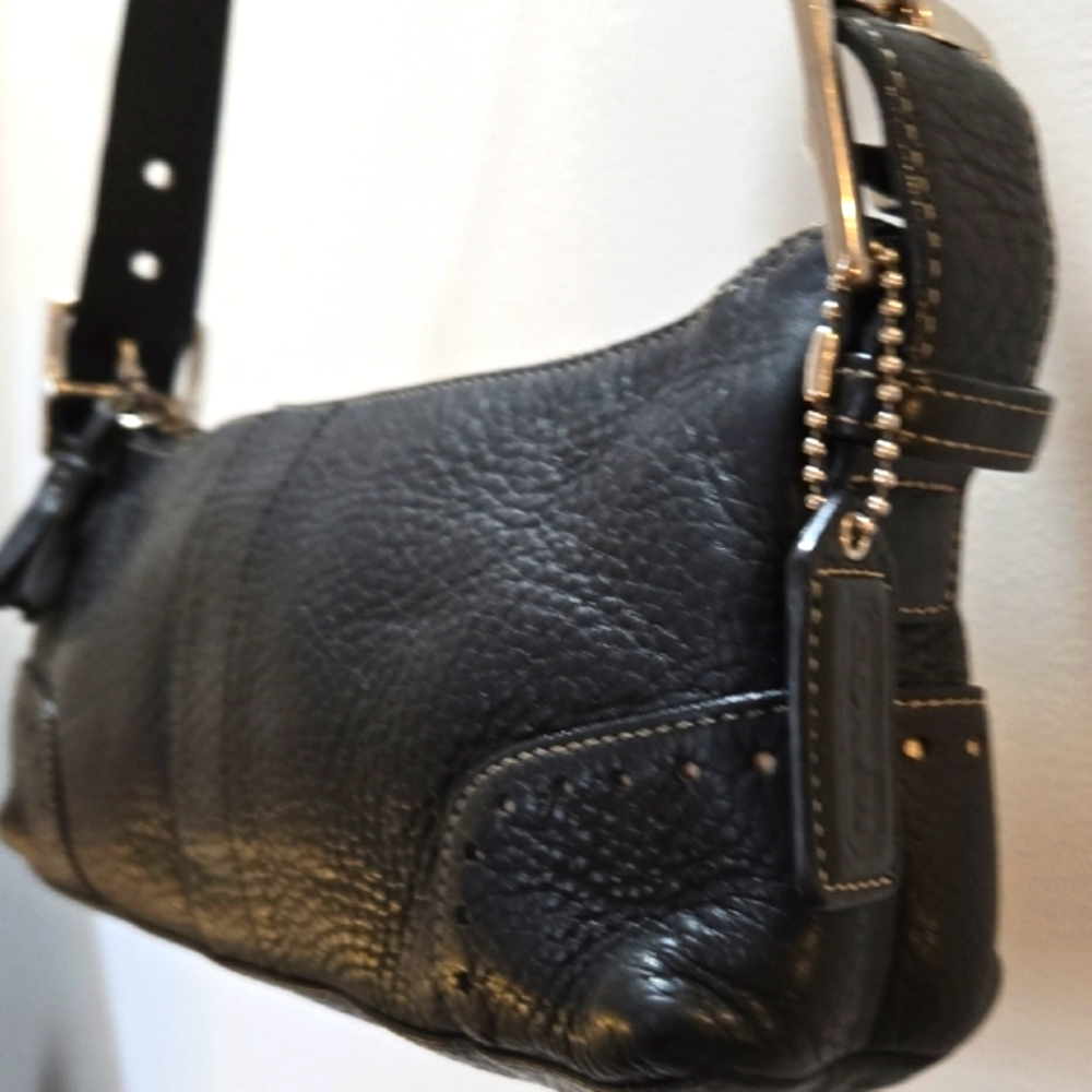 Coach - VINTAGE Black Leather Baguette - Picture 3 of 13